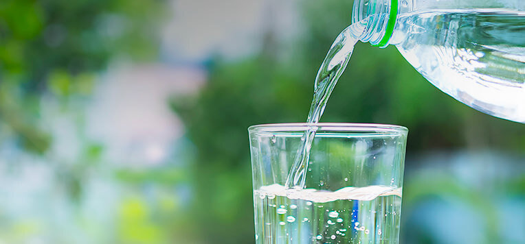 Come eliminare i liquidi in eccesso: 5 consigli pratici ESI Come eliminare i liquidi in eccesso: 5 consigli pratici ESI