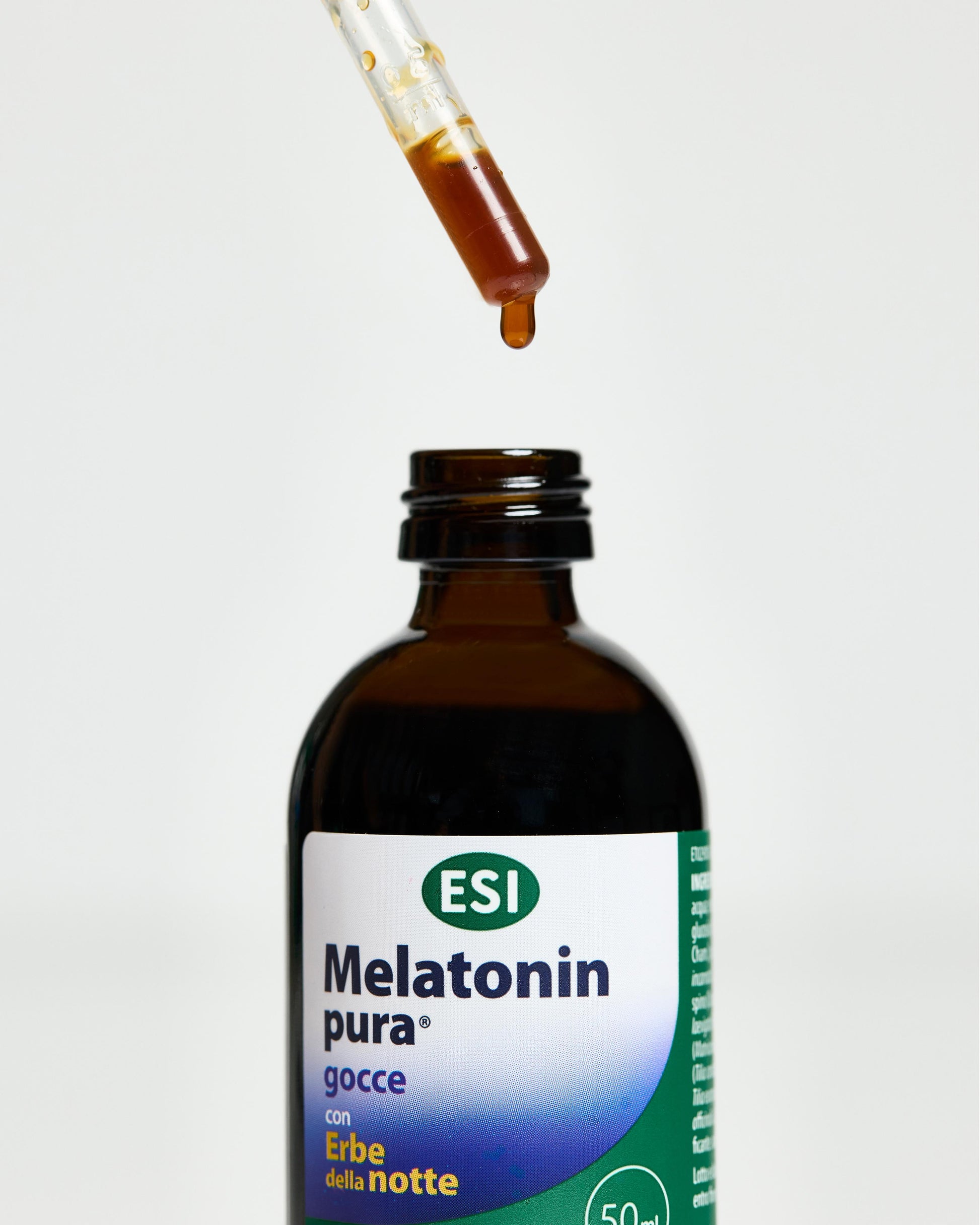 8008843010868_Melatonin Pura_gocce con erbe della notte_50 ml_02