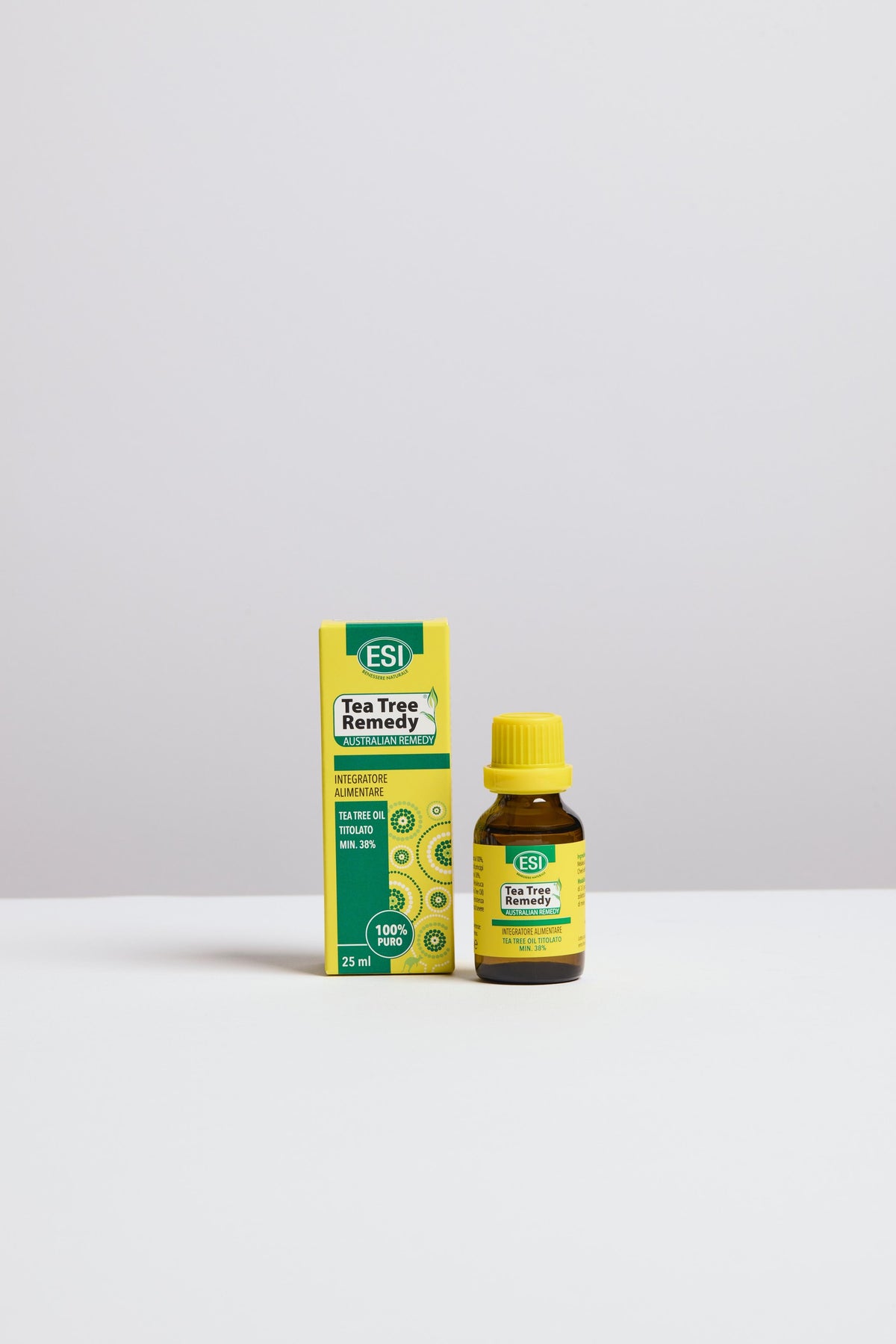 8008843004935_Tea Tree Remedy oil_25 ml_01