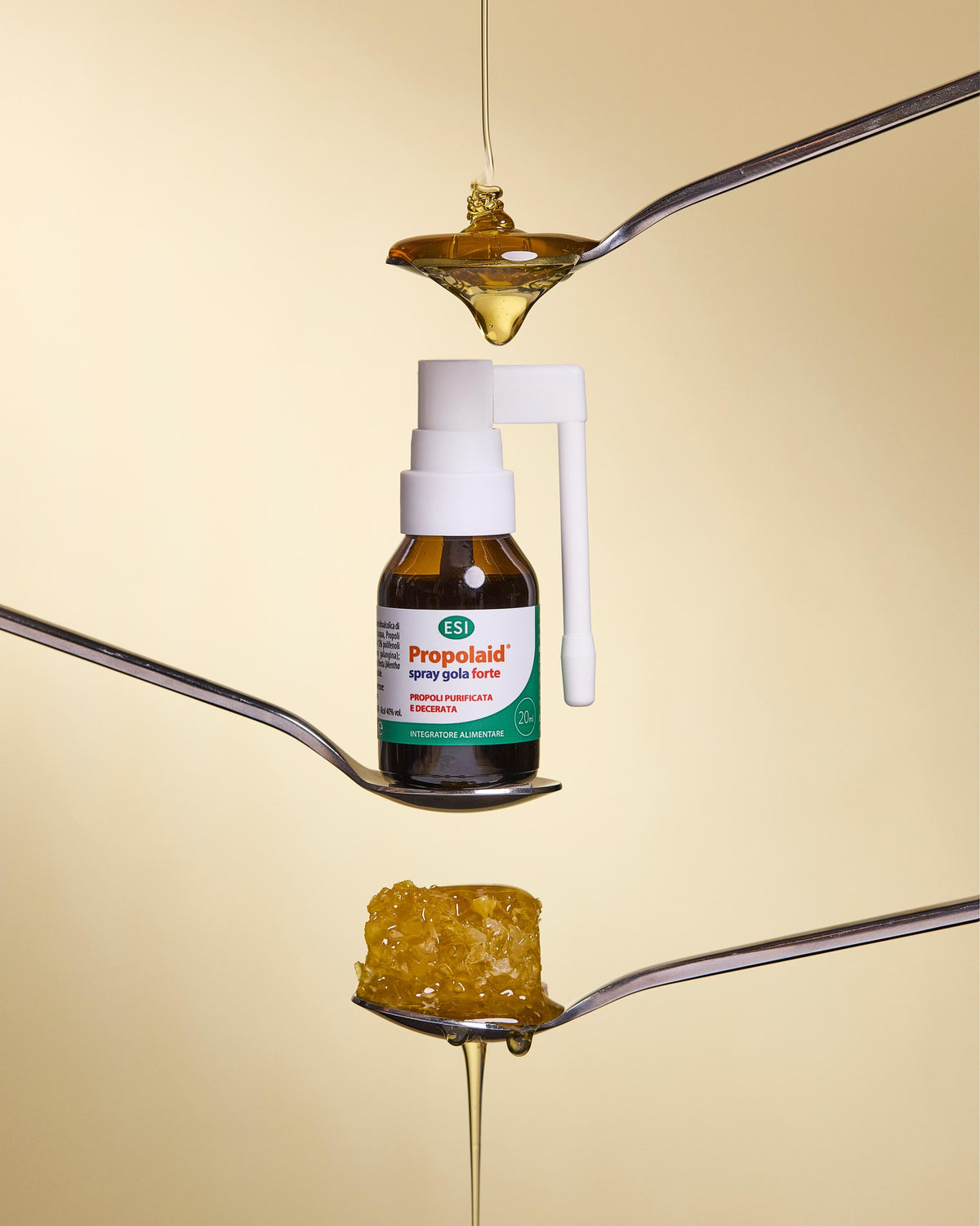 8008843005048_Propolaid Spray Gola Forte_20 ml_03